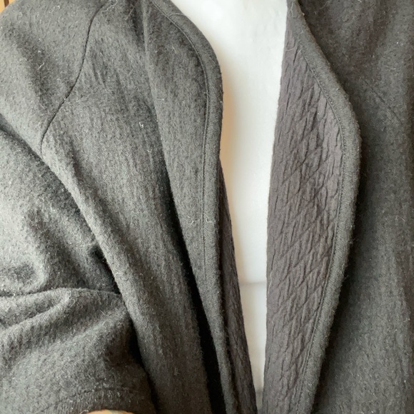 Japanese Wool Reversible Jacket - Picture 4 of 6